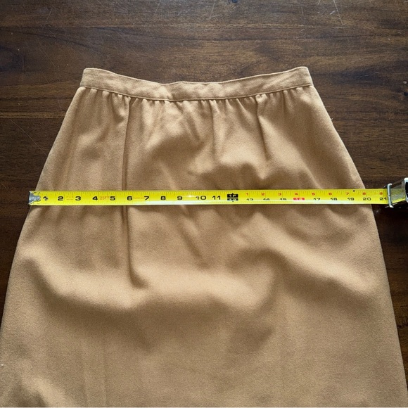 Bretton Place womens Vintage tan wool skirt lined midi length USA made Size 14 - Picture 9 of 11